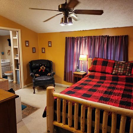 Cozy Creek Cabin 鸽子谷 外观 照片