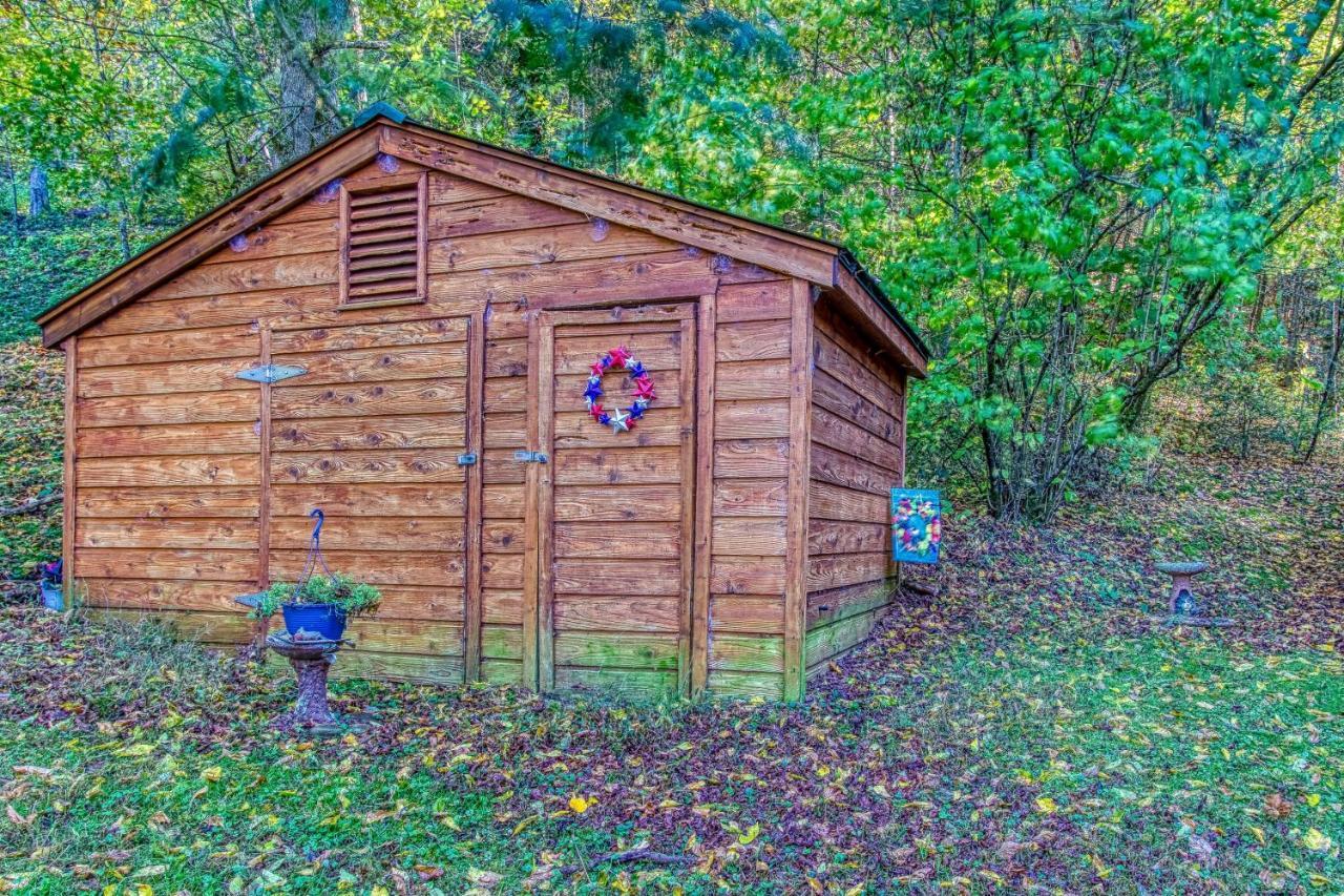 Cozy Creek Cabin 鸽子谷 外观 照片